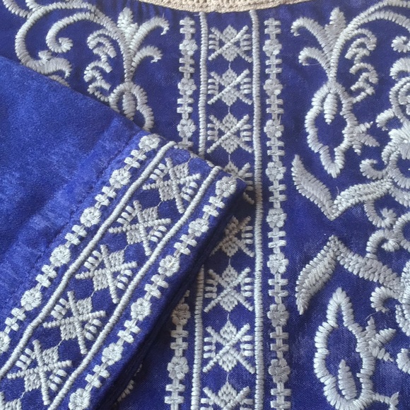 Soft Surroundings Safiya Royal Blue Embroidered Tunic Top size Large - Picture 7 of 16